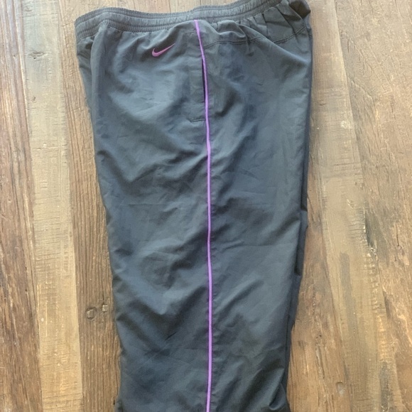 Nike Womens Training Pants Size S Gray NWT Run Gym - Picture 5 of 6